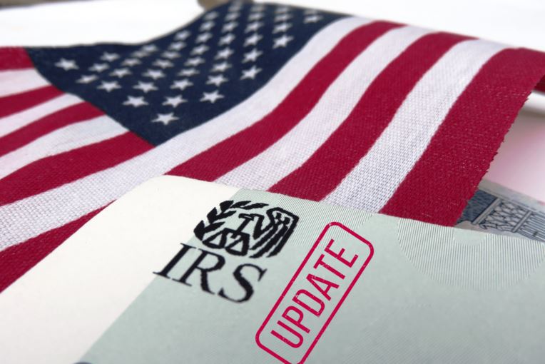 Ultimate 2025 Guide to U.S. Income Taxes: Filing, Deductions, Credits, and Latest IRS Updates